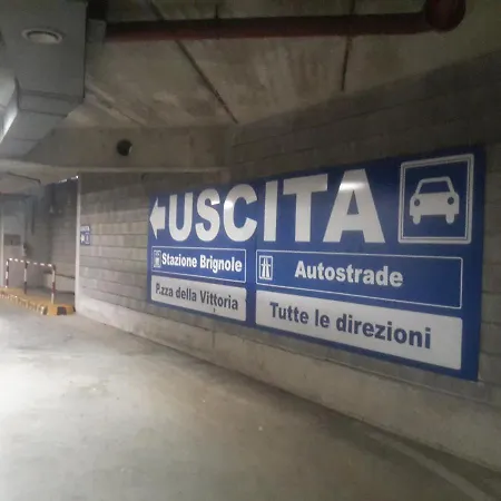 Lambruschini With View - Free Covered Parking Lejlighed Genova