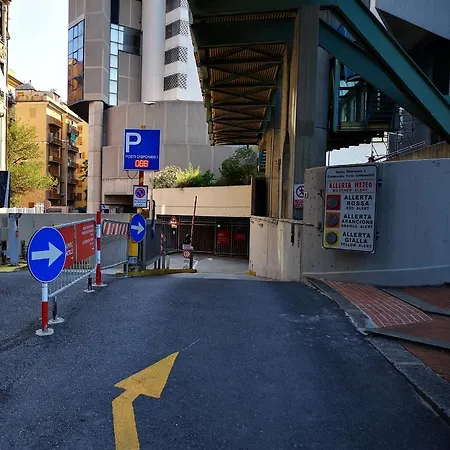 Lambruschini With View - Free Covered Parking * Genova